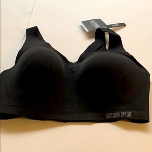 Victoria’s Secret Angel Max Sports Bra